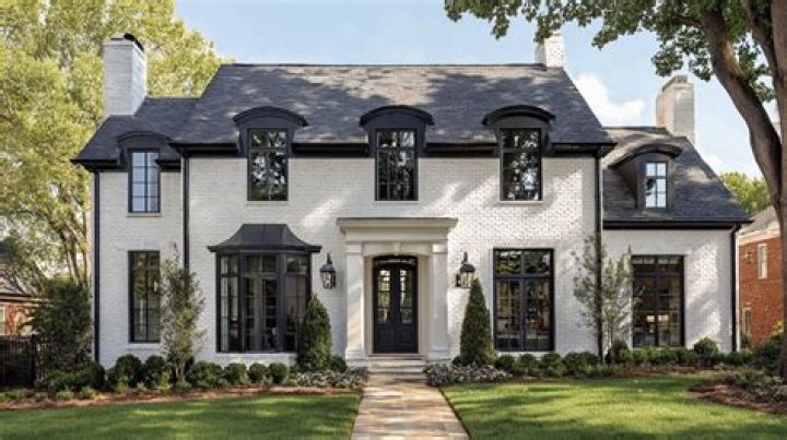 Whitewash Windows - How To Discuss